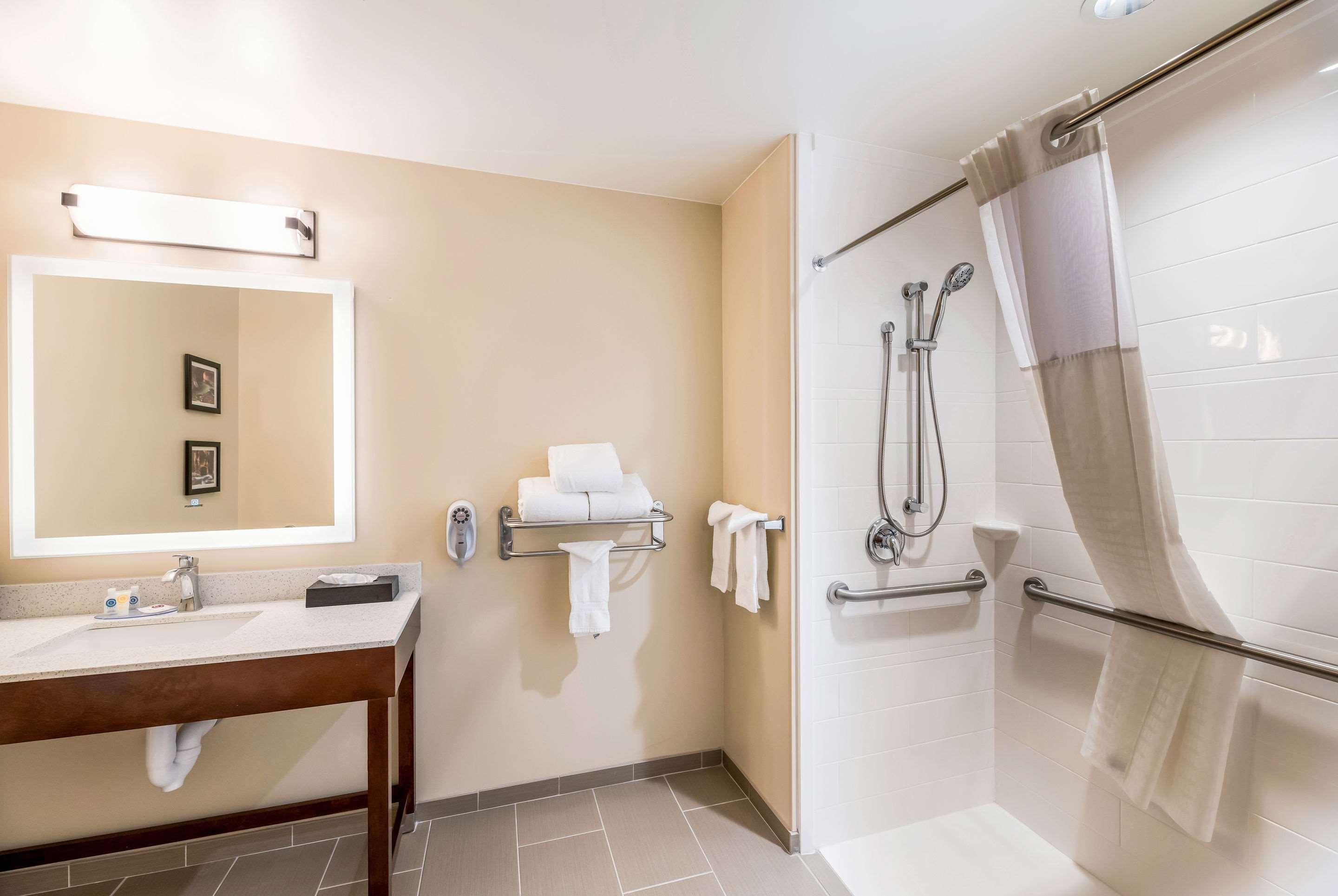 Comfort Inn & Suites Zion Park Area Hurricane Esterno foto